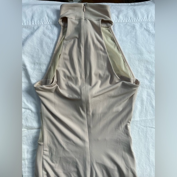 Nookie high neck blush colored dress with mesh inserts - Picture 5 of 8